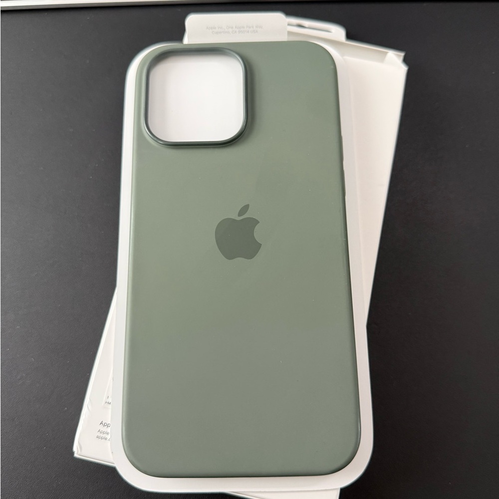 iPhone 14 Pro Max silicone case